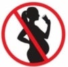 Während der Schwangerschaft ist der Genuss von Alkohol strikt zu vermeiden.