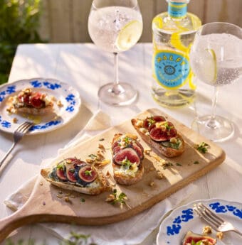 Fig & Gorgonzola with Truffle Honey Recipe | Malfy Gin