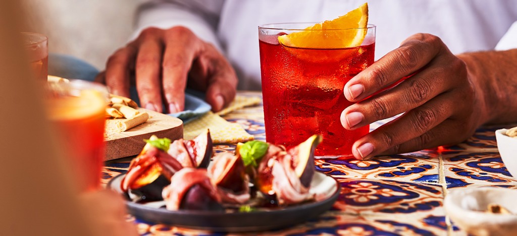aperitivo con negroni e negroni sbagliato